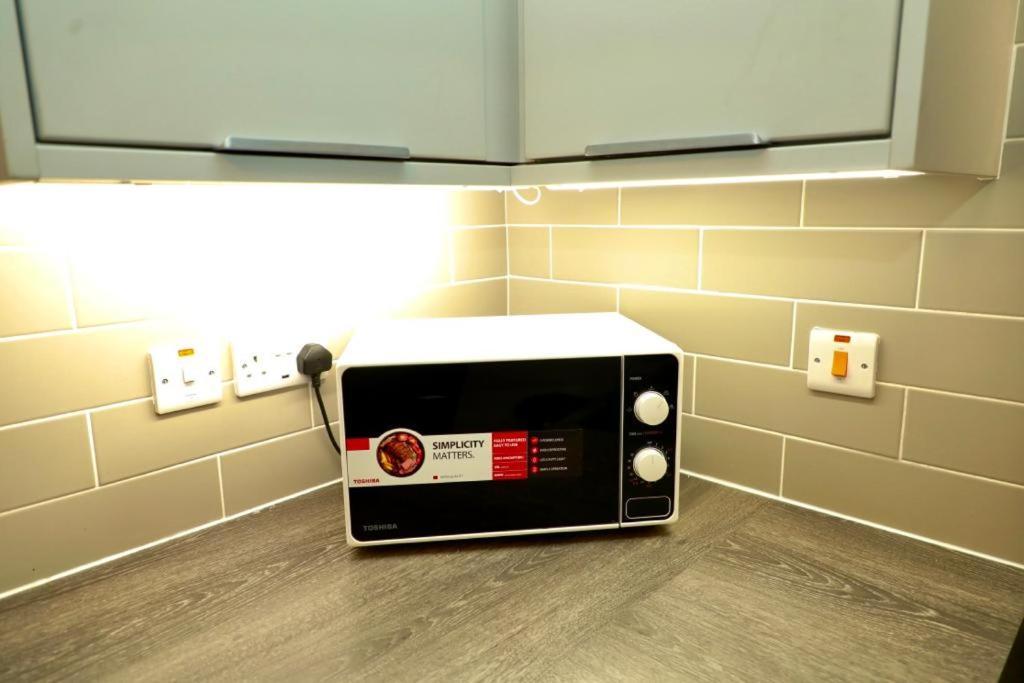 Lovely 2- Bedroom Apartment In Belfast Kültér fotó