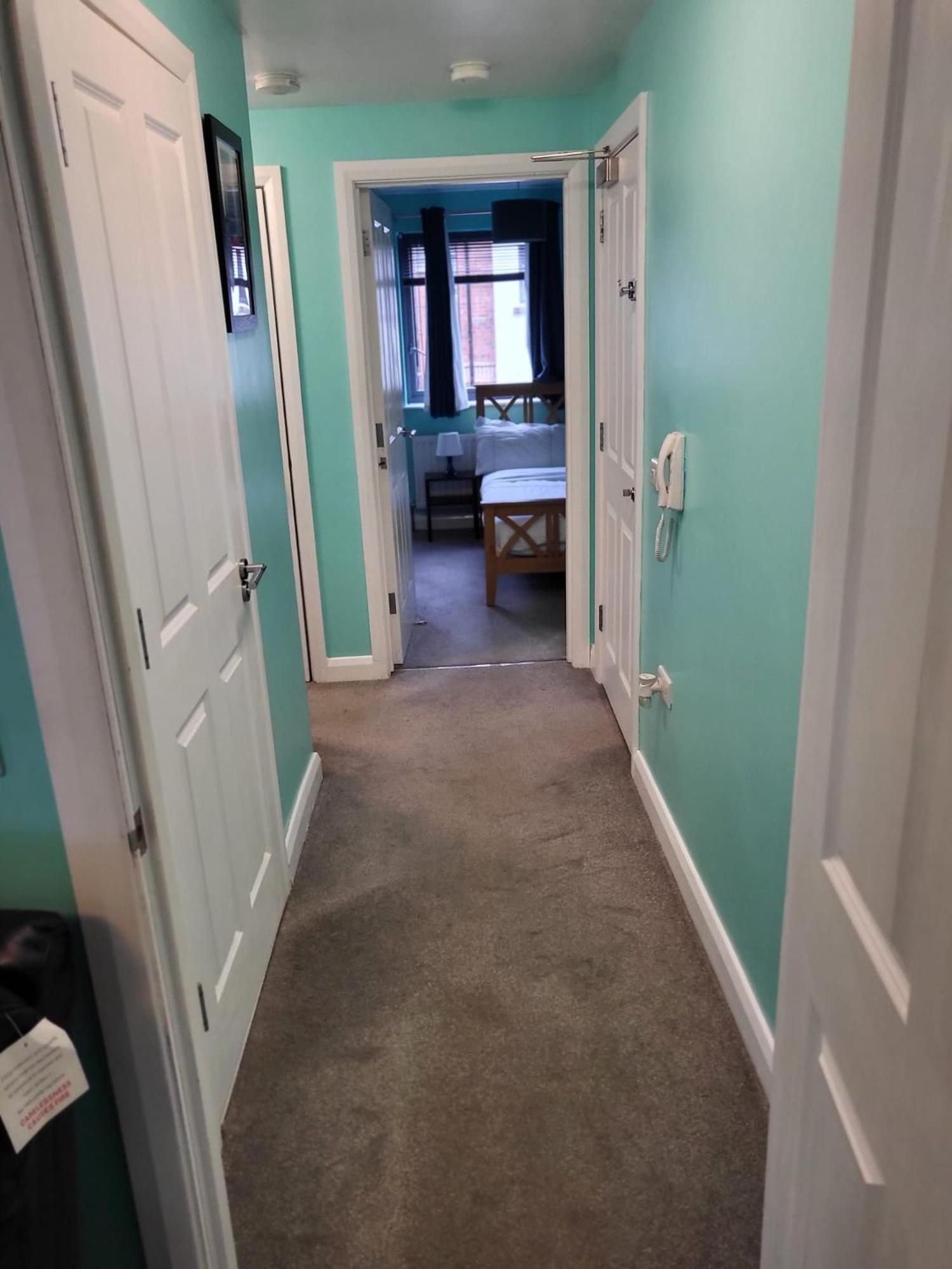 Lovely 2- Bedroom Apartment In Belfast Kültér fotó