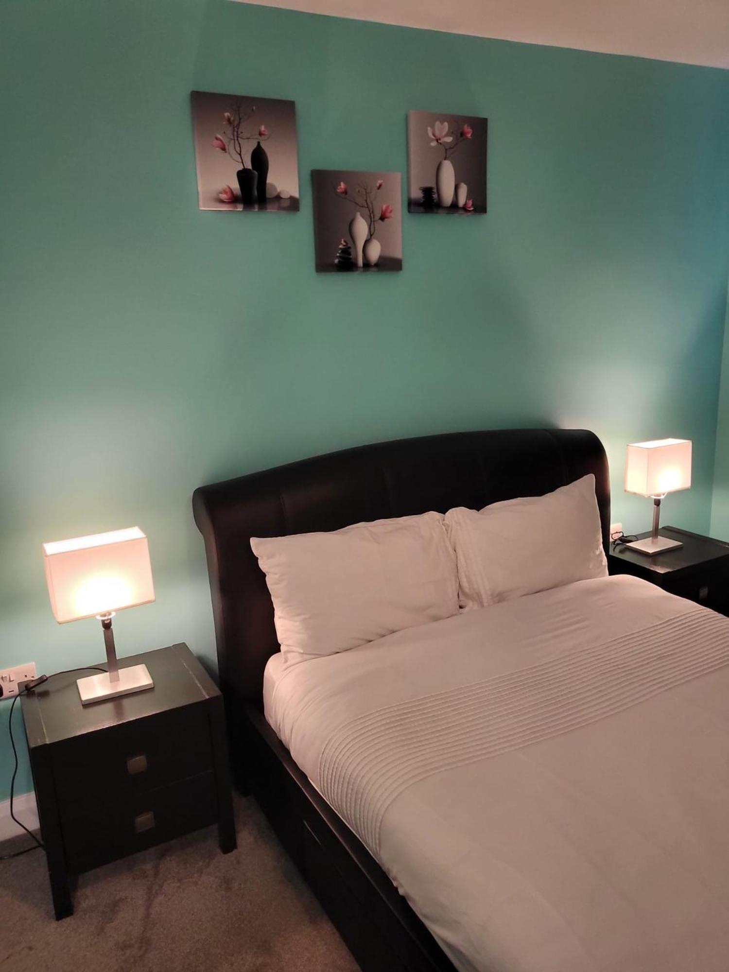 Lovely 2- Bedroom Apartment In Belfast Kültér fotó